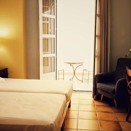 Hotel Veracruz Ουτρέρα Εξωτερικό φωτογραφία