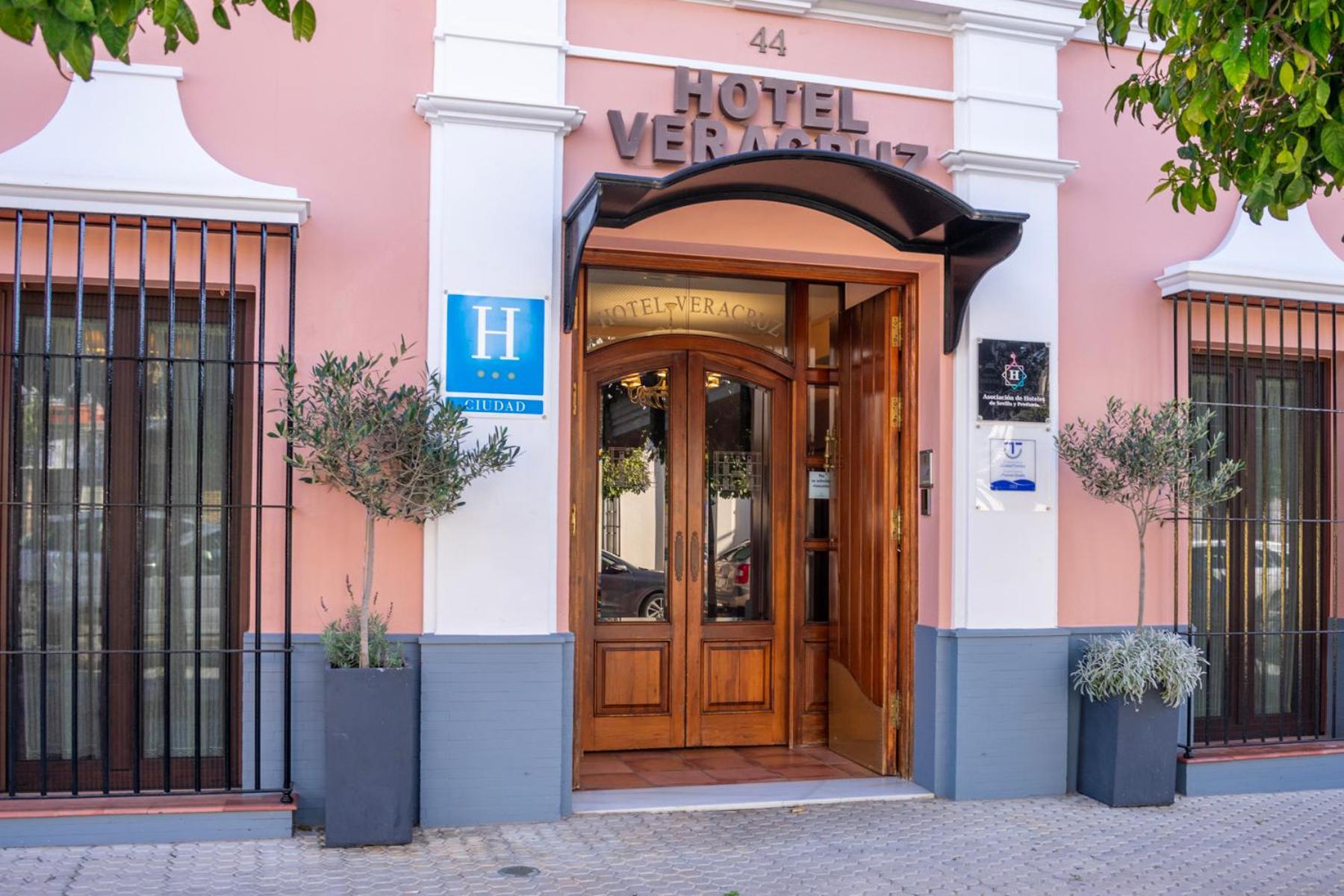 Hotel Veracruz Ουτρέρα Εξωτερικό φωτογραφία