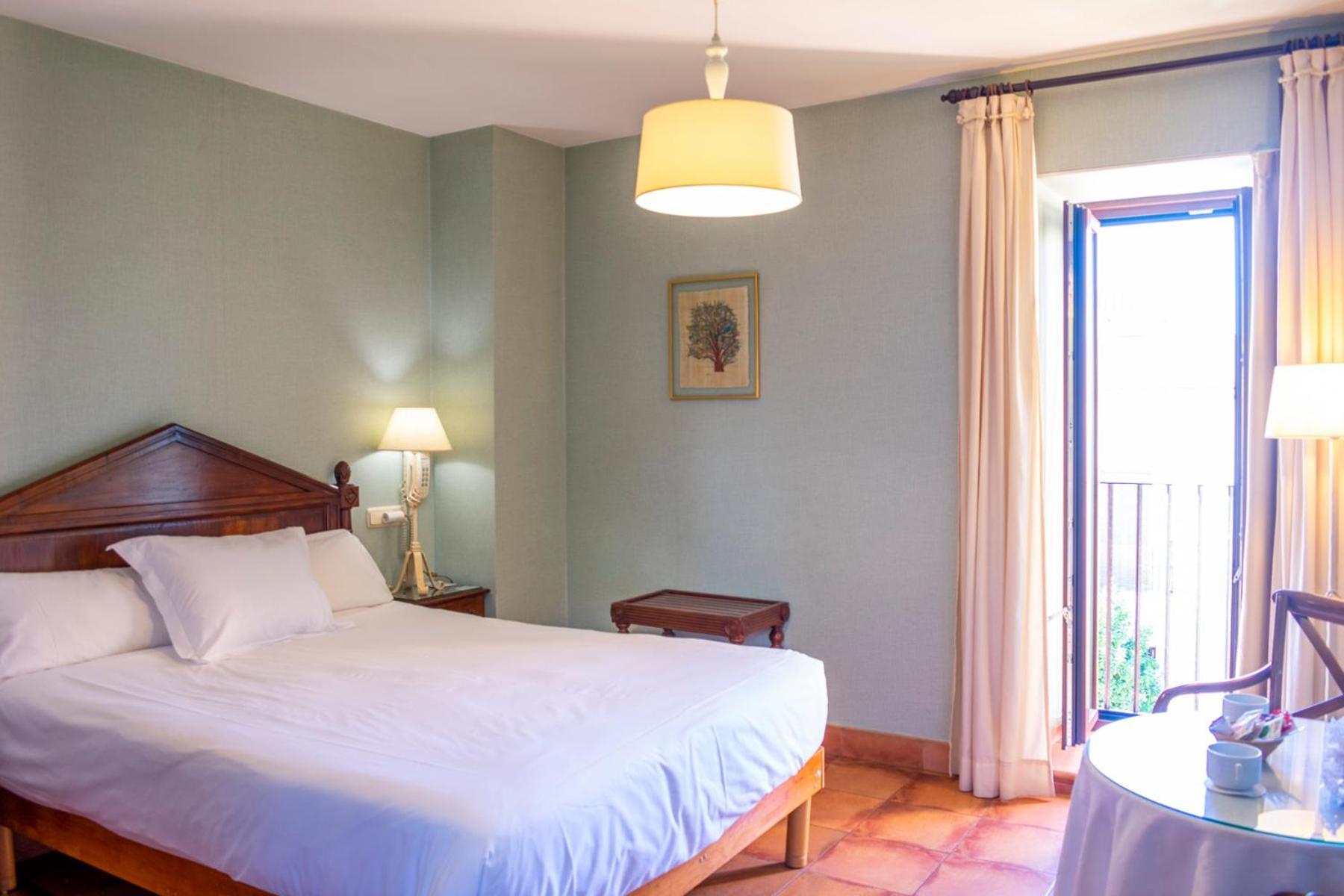 Hotel Veracruz Ουτρέρα Εξωτερικό φωτογραφία